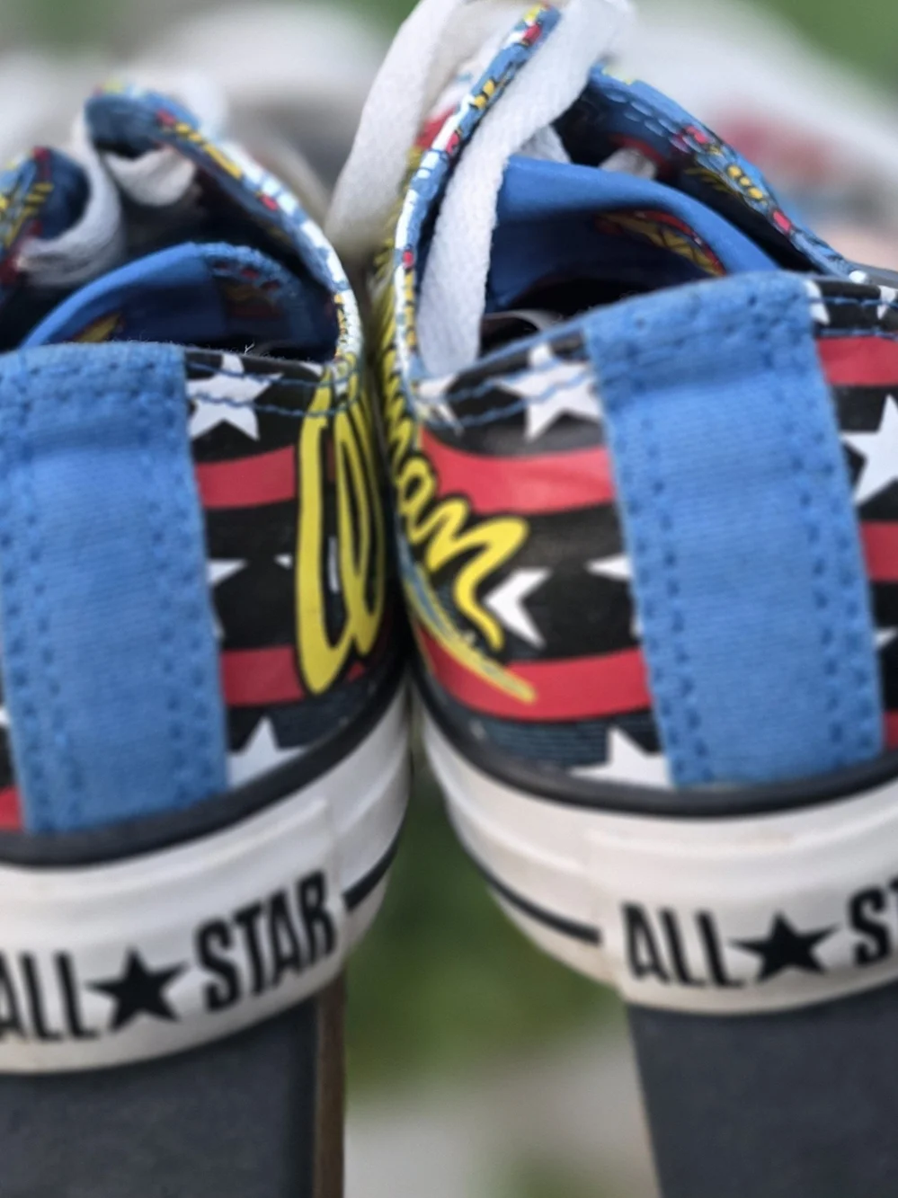 Converse Women/Men Wonder Woman Graphic Sneakers in Red, Blue & White
